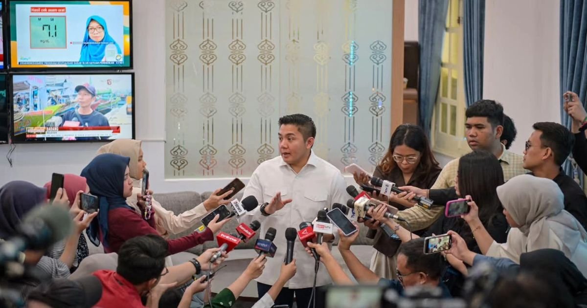 Seskab Teddy Bantah Isu Dua Pesawat Kenegaraan Presiden Prabowo